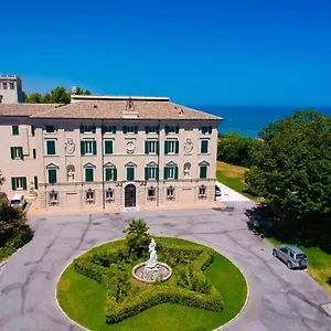navštívit hotel