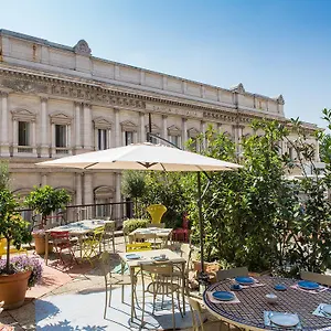 Salotto Monti Otel